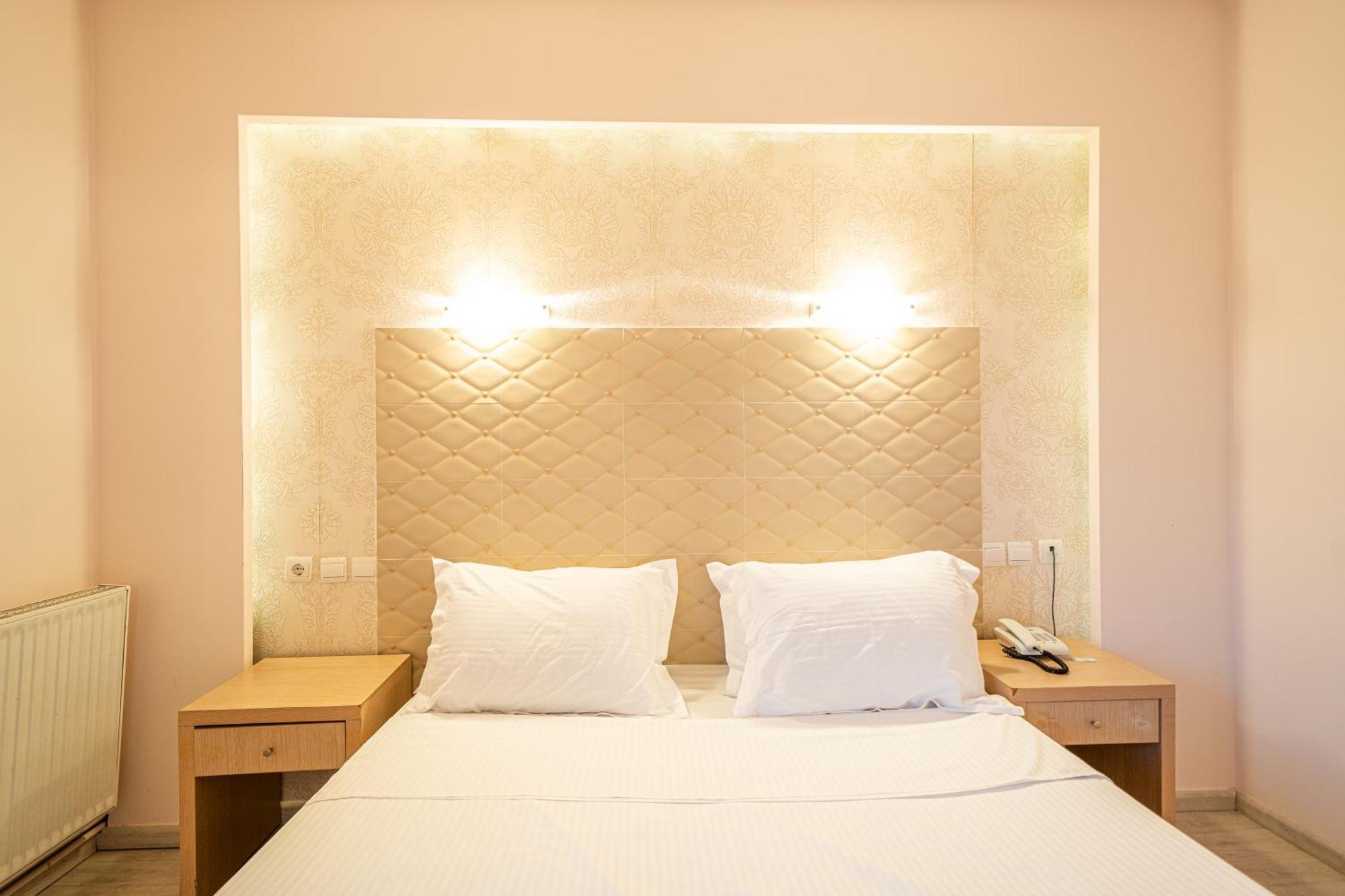 Tselikas Hotel Kozani Habitación foto